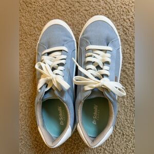 Dr Scholl’s women’s Blue and White Time Off Sneakers